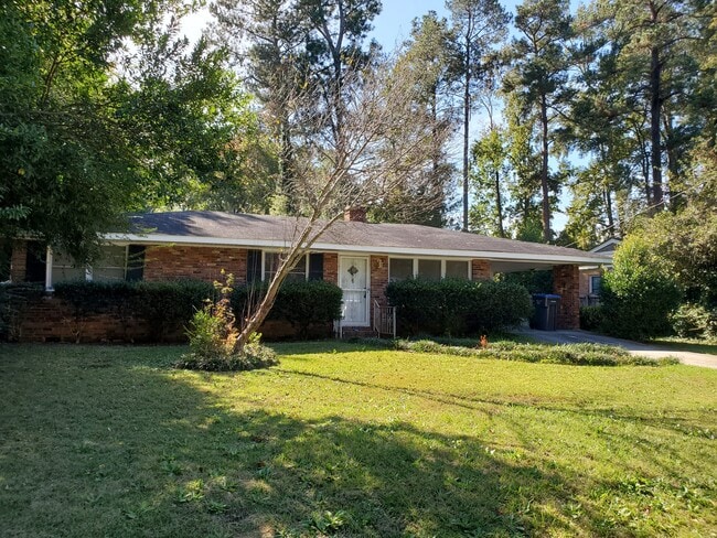 Building Photo - 2720 Barry Dr Rental