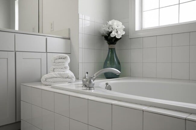 Photo - 78 Crumley St SE