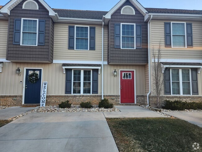 Building Photo - Tavern Grove Townhome in Campbell County