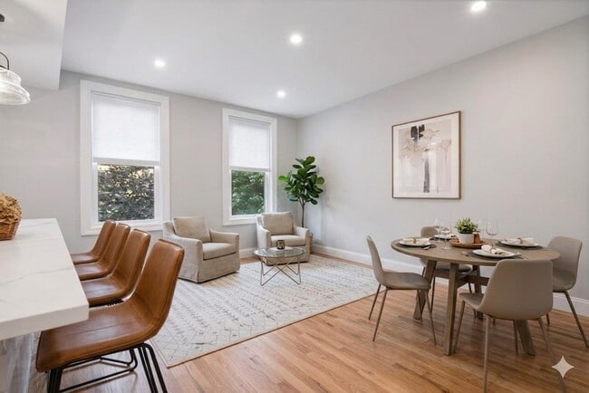 Photo - 161 Nesbit St Unit 2