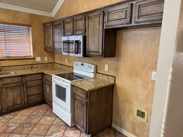 Photo - 8112 Burleigh St