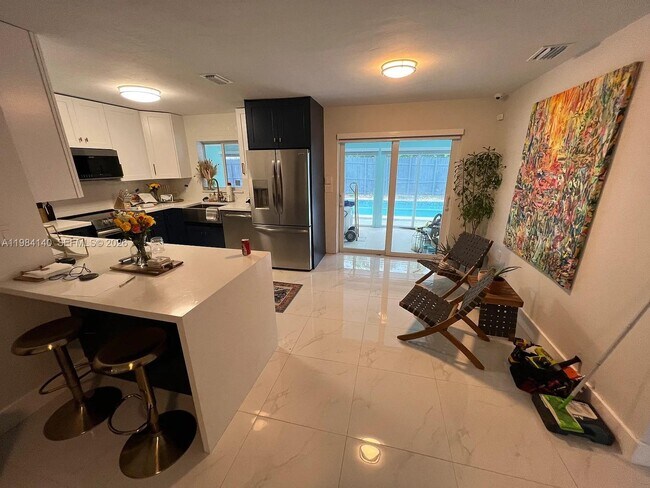 Photo - 16231 SW 99th Ct