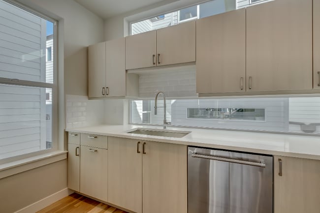 Photo - 1908 Hooker St