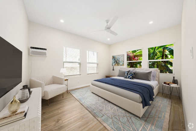 Building Photo - 1202 N Gower St Rental
