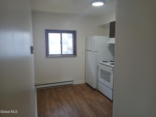 Photo - 2010 Curry Rd Unit # 2