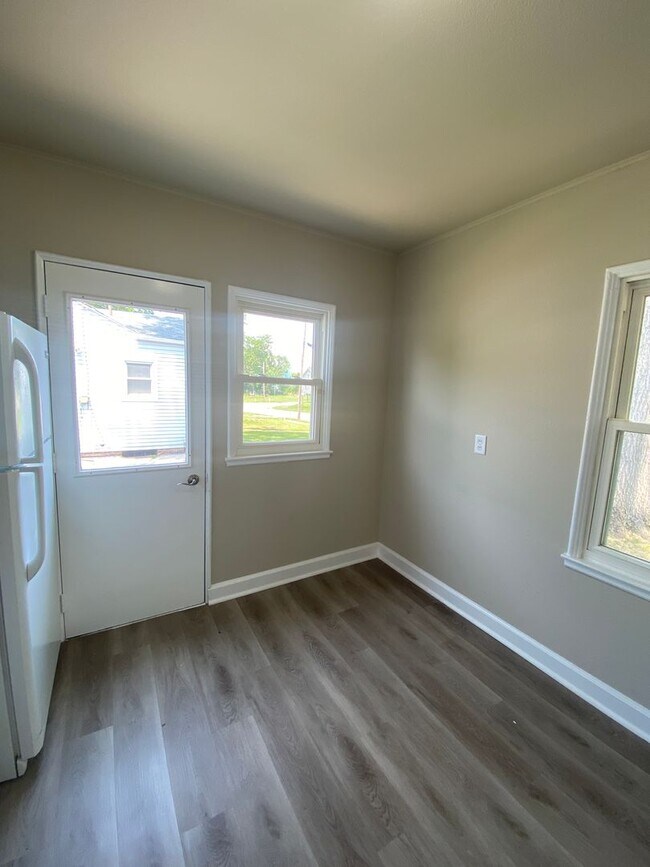 Updated 3 Bedroom 1 Bath Rental House Rental in Newton, IA