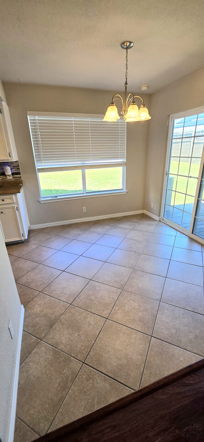 Photo - 1701 Brokenshoe Dr