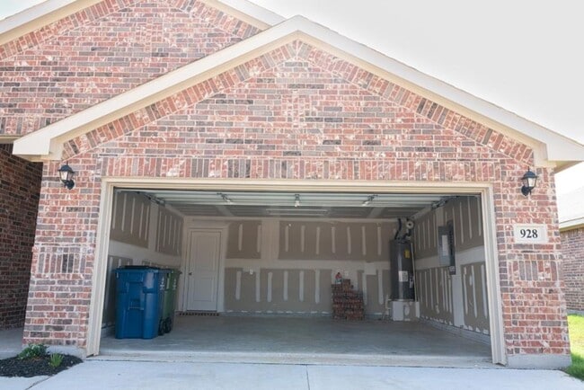 Photo - Stunning Single Family Ranch in Aubrey!