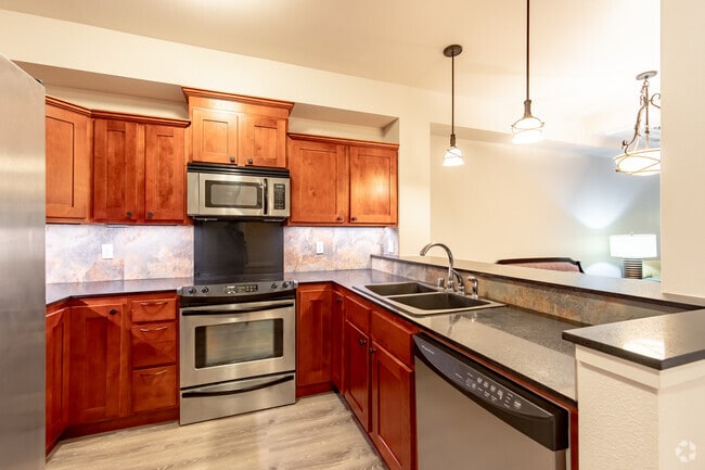 Photo - Courtyards At Waipouli