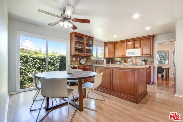 Photo - 24648 Eilat St