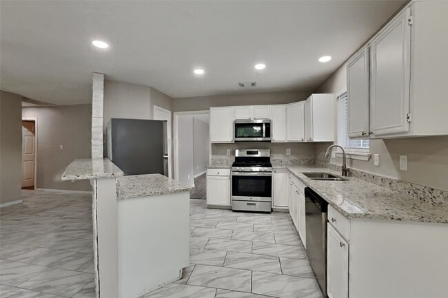 Photo - 5419 Roserock Ln