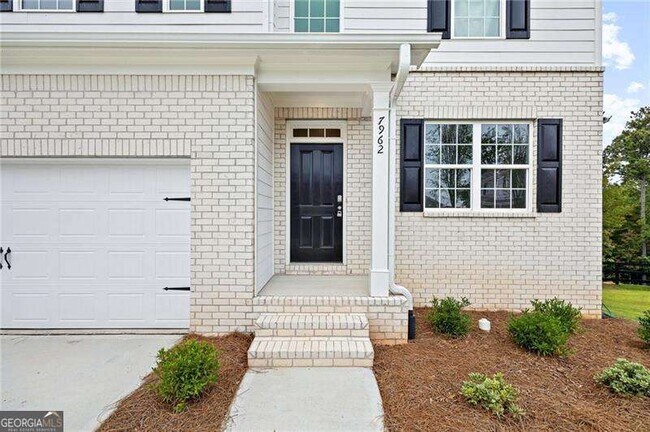 Photo - 7962 Centera Ct