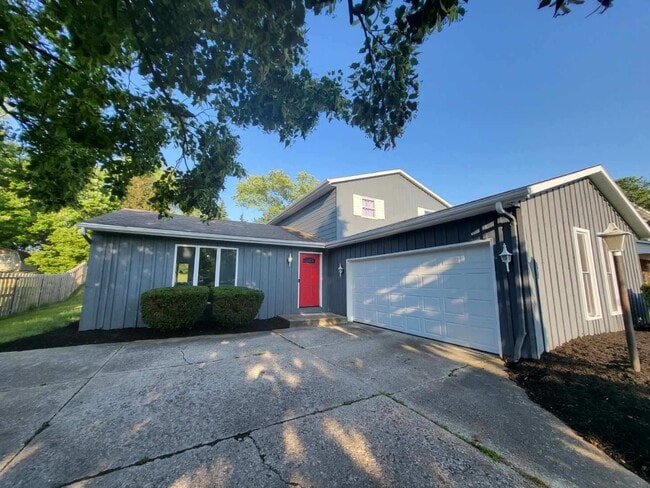 Building Photo - 275 Brad Dr Rental