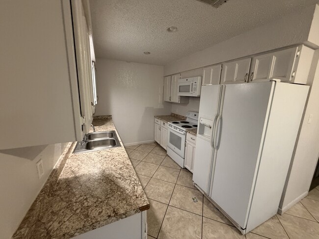 Photo - 2706 Park Dr