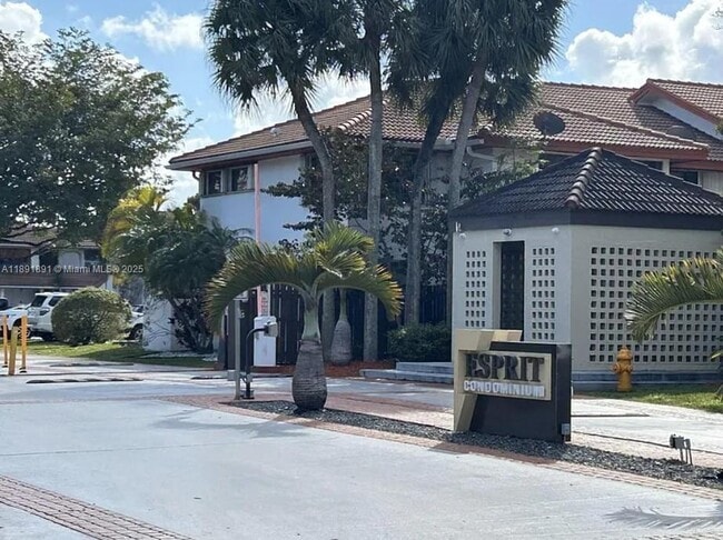Photo - 9656 SW 138th Ave Unit 9656