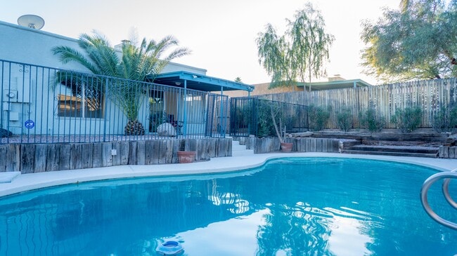 Photo - 2822 W St Tropaz Ave