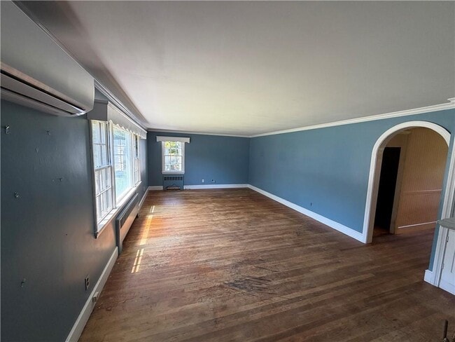 Photo - 11 Terrace Dr