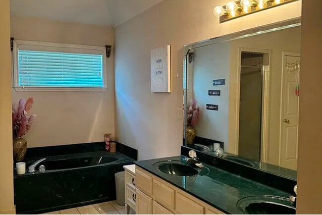 Photo - 5388 Bradley Ridge Cove