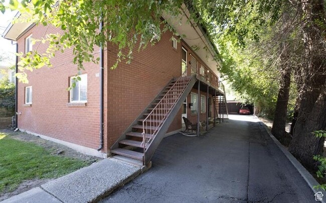 Photo - 938 Lowell Ave S Unit 938 E Lowell Ave #3