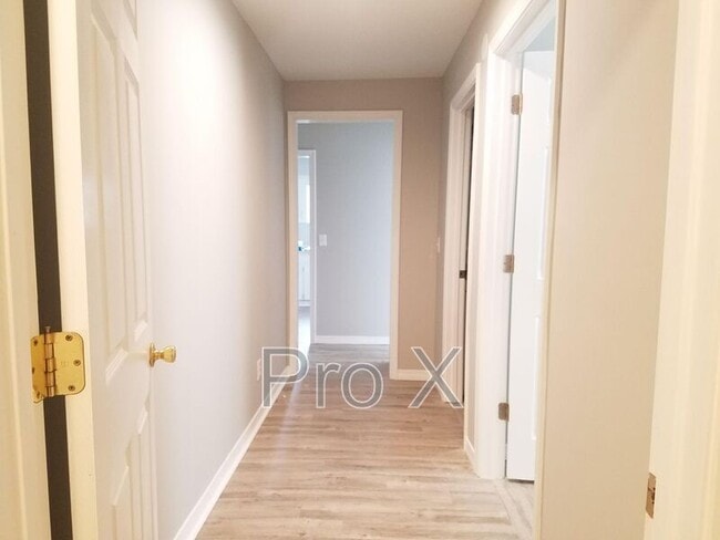 Photo - 110 W Lindburg St Unit Apt. 1