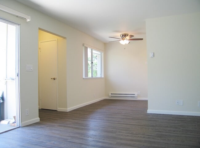 Photo - Woodview Apartments