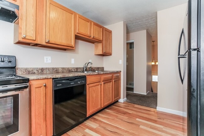 Photo - 2763 Quaker Ct