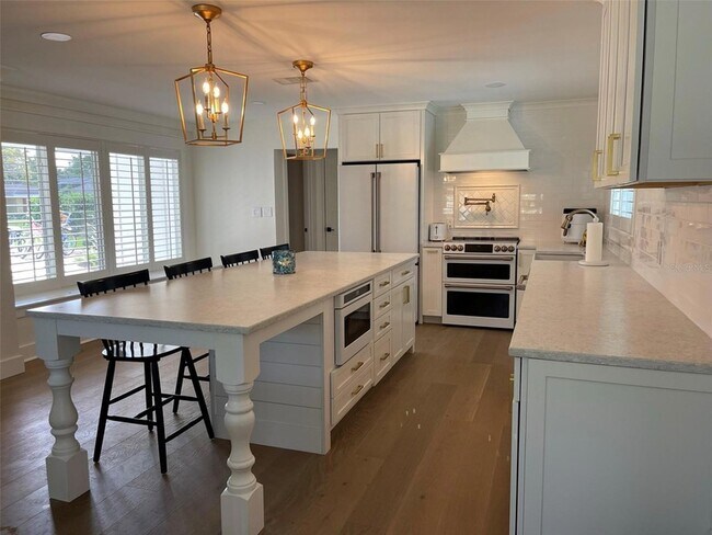 Photo - 1833 Pandora Dr