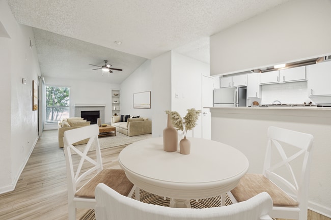 Falltree Apartments