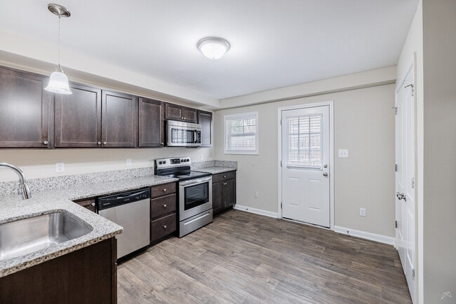 Forest Pointe