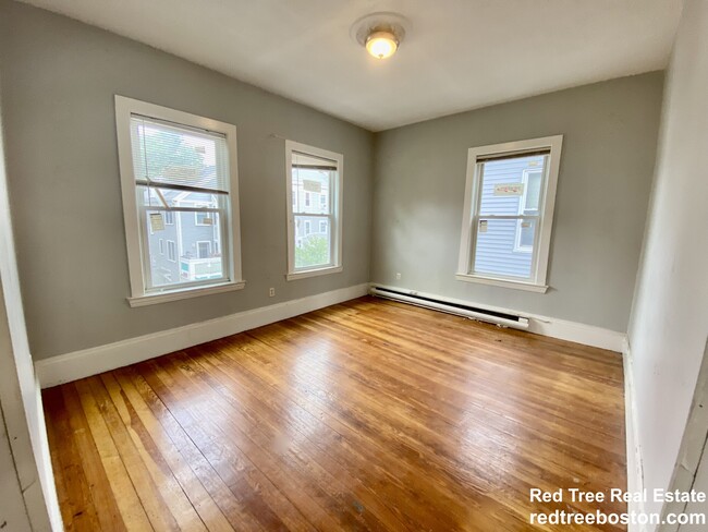 Photo - 3140 Washington St Apartments Unit 3