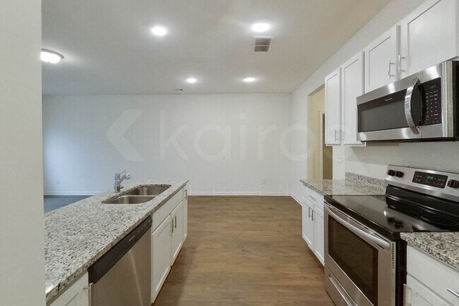 Photo - 137 Dudley Wy