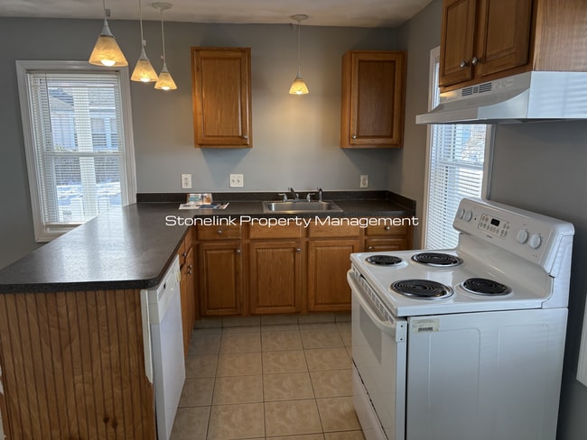 Photo - 47 Pine St Unit 1