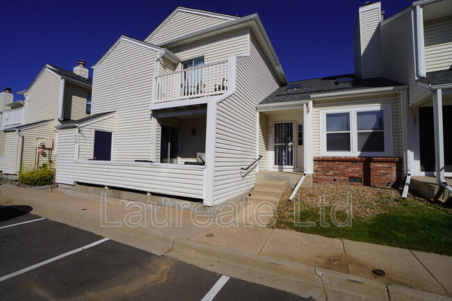 Building Photo - 982 S Pitkin Ct Rental