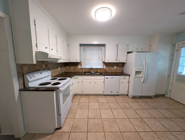 629 Furrow Dr