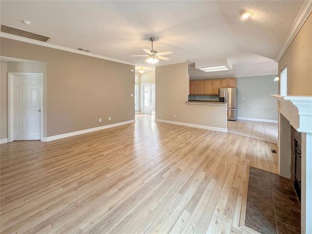 Photo - 3813 Cromwell Dr