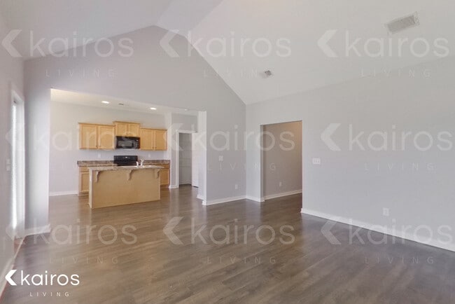 Photo - 7079 Shadesbrook Dr