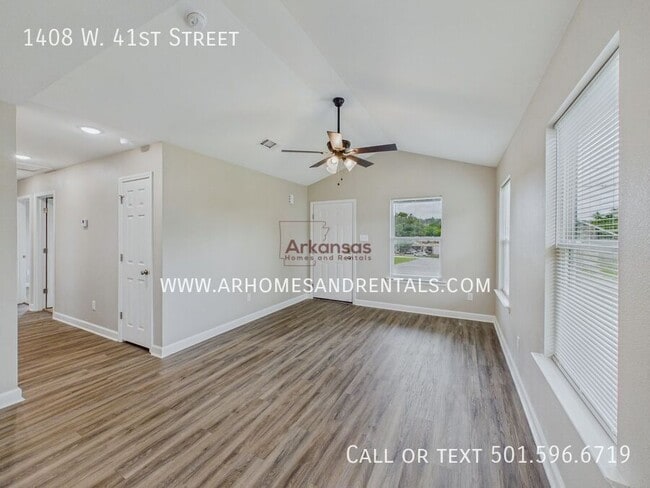 Photo - 1408 W 41st St