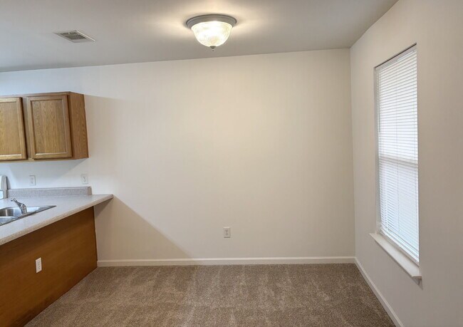 Photo - "Charming 2-Bed, 2-Bath Townhouse in Fort ...