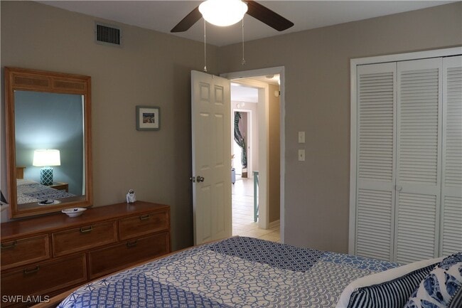 Building Photo - 3935 Country Club Blvd Unit 11