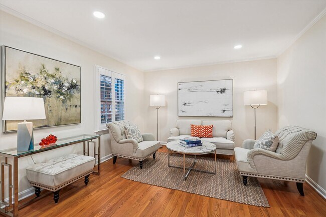 Photo - 1605 Dunterry Pl