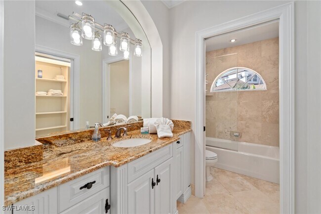 Photo - 25941 Hickory Blvd Unit 3