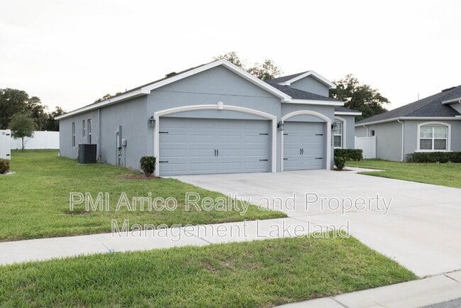 Photo - 1069 Montgomery Ln