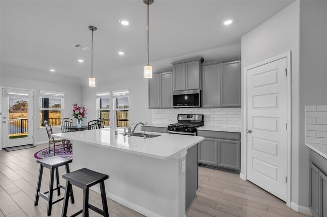 Photo - 1202 Oak Barrel Run