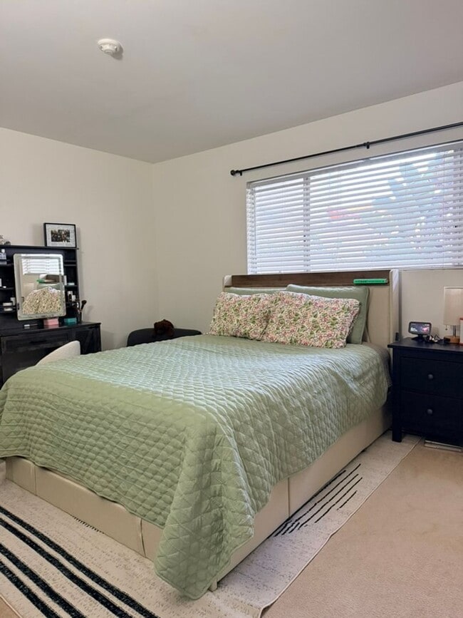 1907 Morgan Ln