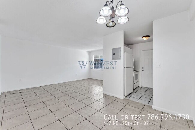 Photo - 447 NE 125th St Unit 32
