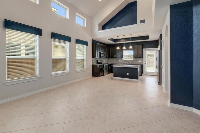 Photo - 16233 Travesia Way