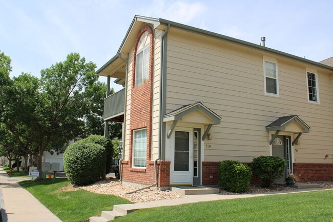 Photo - Low-Maintenance Luxury with Community Perks Unidad 710