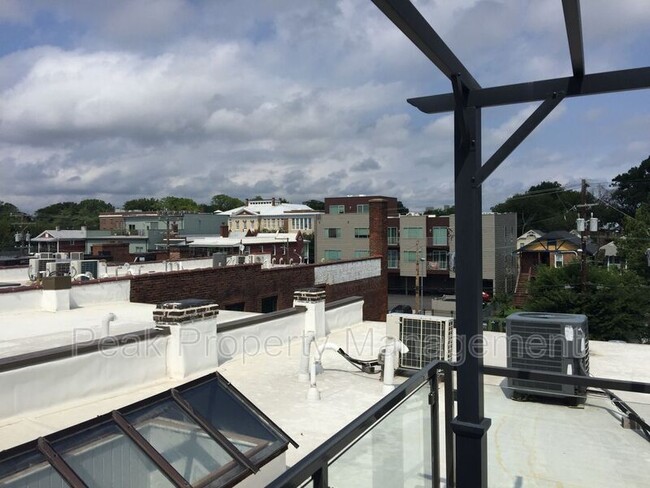 Photo - 1313 Hull Street Rd