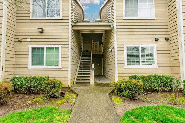 Photo - Cozy 2 bedroom, 2 bathroom condo- Federal Way Area