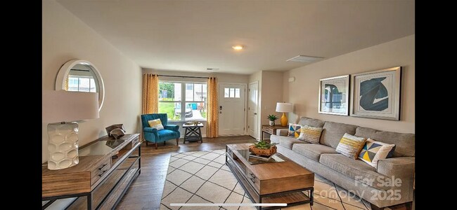 Photo - 109 Eleanor Cv Rd Townhome